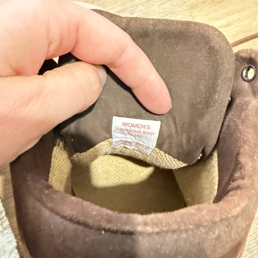 Vintage Patagonia 3 Seasons Boot - Picture 6 of 6